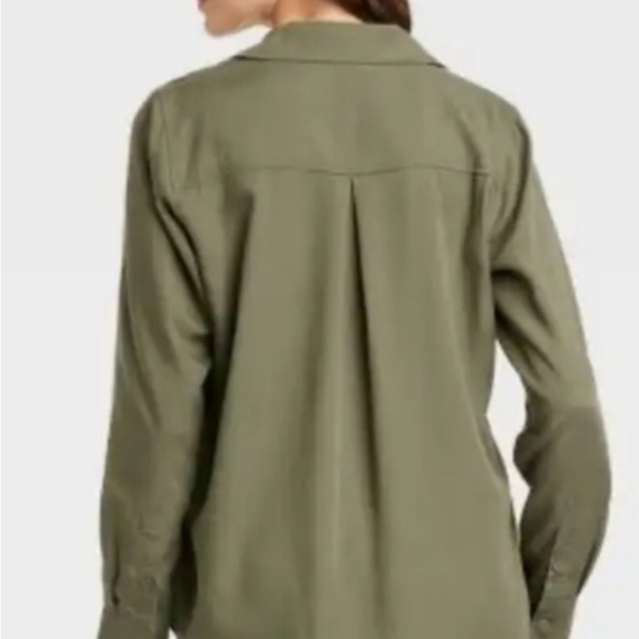 Women's Long Sleeve Button-Down Shirt -
Knox Rose™ Vine Green - Picture 2 of 3